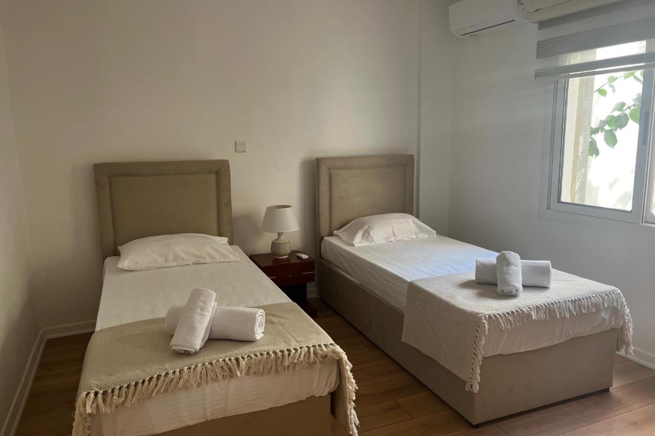 Stylish 3 Bedroom Apartment In Kyrenia  Esterno foto