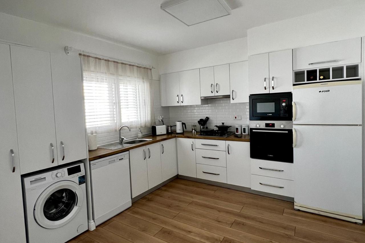Stylish 3 Bedroom Apartment In Kyrenia  Esterno foto