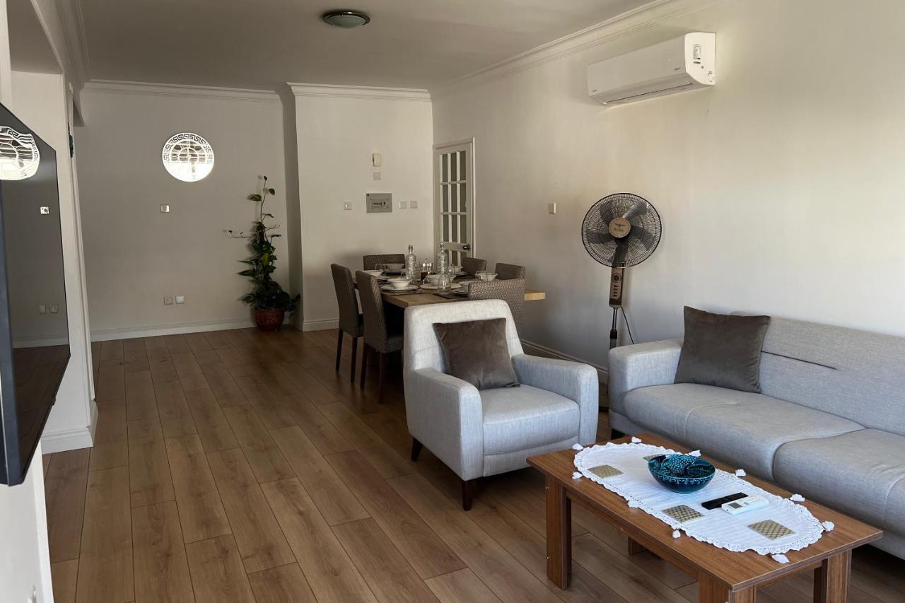 Stylish 3 Bedroom Apartment In Kyrenia  Esterno foto