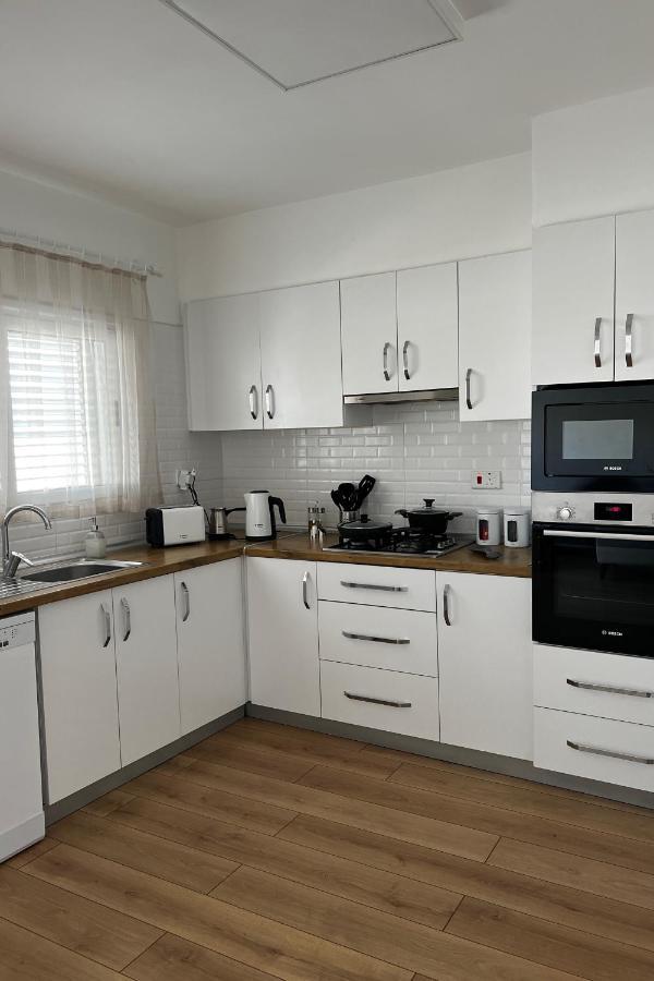 Stylish 3 Bedroom Apartment In Kyrenia  Esterno foto