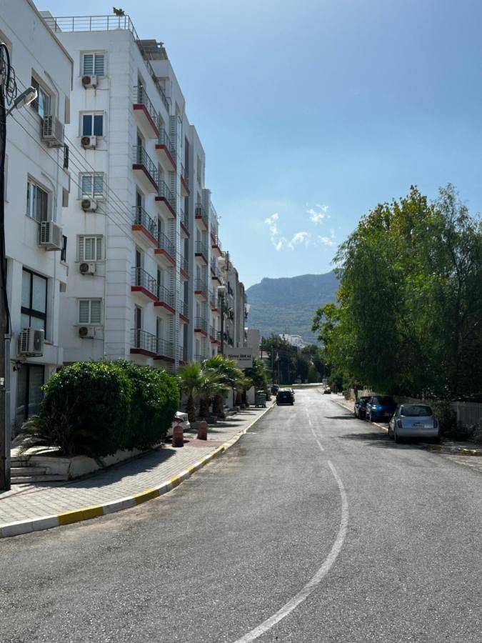 Stylish 3 Bedroom Apartment In Kyrenia  Esterno foto